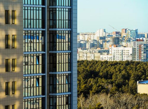 Челябинский парадокс: «Непроданного жилья скопилось много. Но продается оно очень быстро»