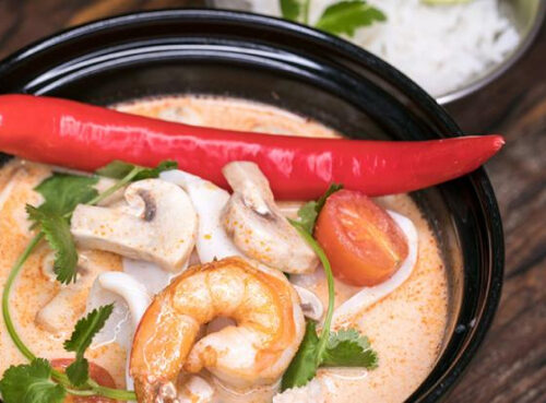 Врач рассказал о возможных последствиях частого употребления острой еды