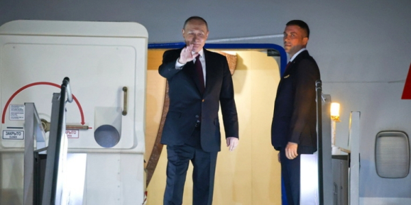 Пенсионер 50 лет питался двумя продуктами, что с ним произошло