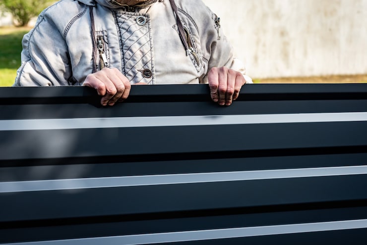 Как отремонтировать шифер на крыше гаража